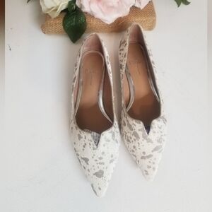 Paolo Women's White and Gray Flats